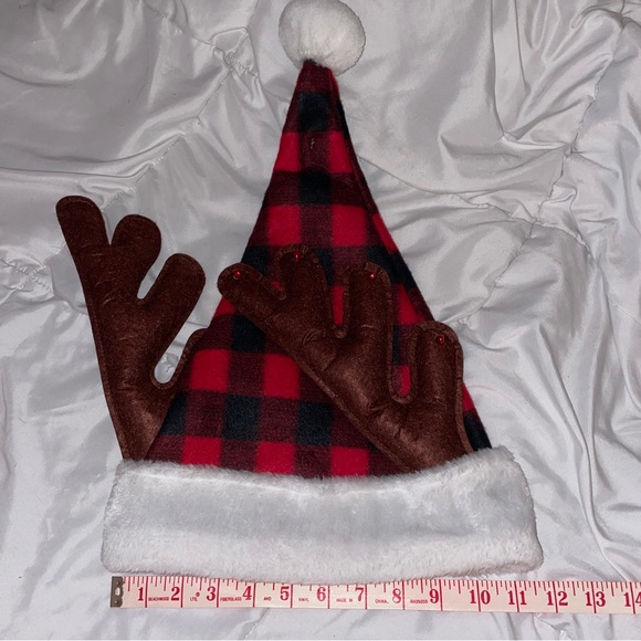 NWT Buffalo Plaid Reindeer Hat ❤️🖤 - Picture 8 of 9